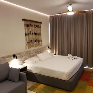 https://tulum-aldea-zama-residence-condohotel.allrivieramayahotels.com