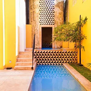 https://hotel-la-nacional-by-kavia.hotelsmerida.org