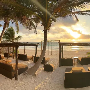 https://hotel-sivana-tulum.allrivieramayahotels.com